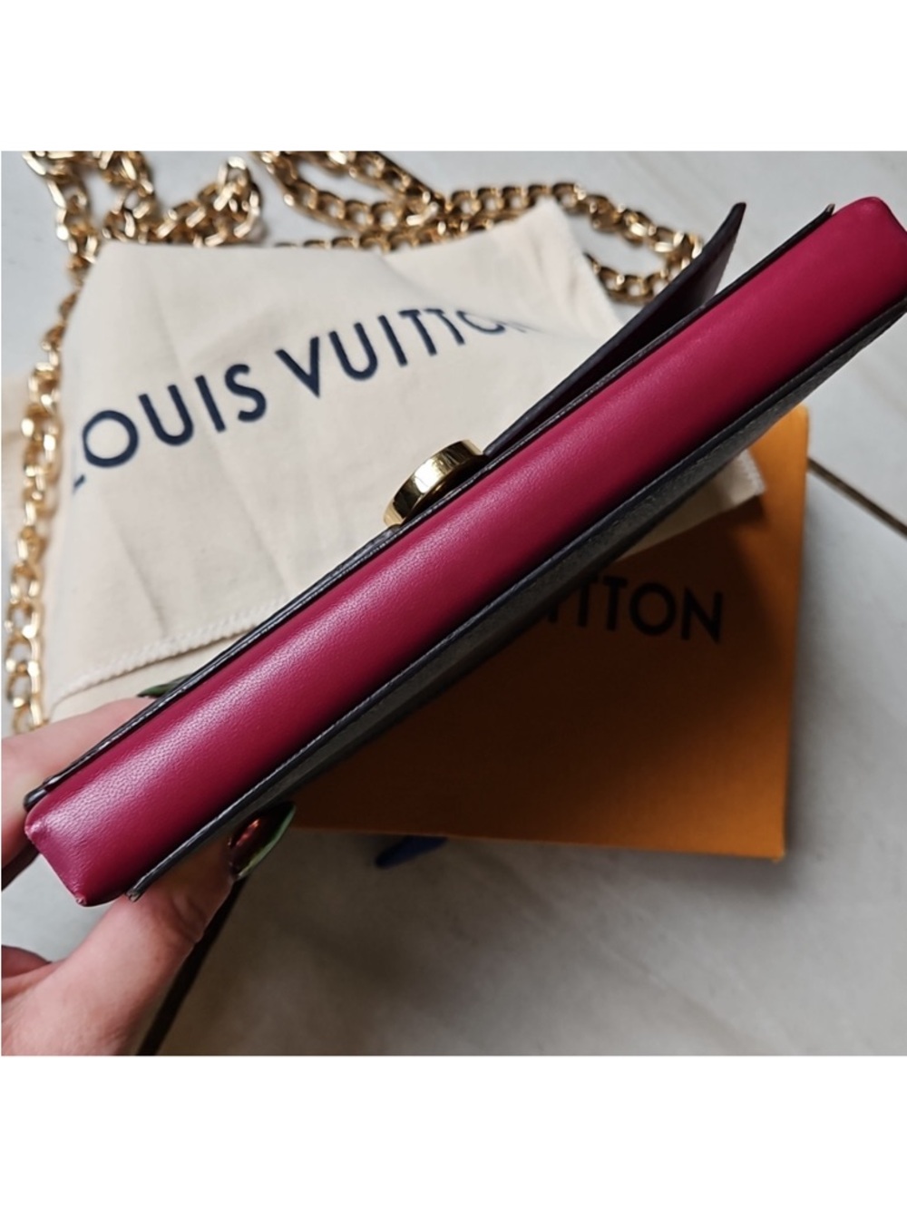 Beautiful wallet on chain ❤️❤️❤️❤️❤️❤️ - Picture 3 of 13